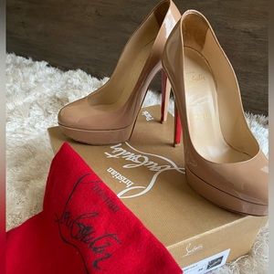 *SALE* Christian Louboutin “Bianca” Patent Leather Platform Pumps - Nude Sz 36